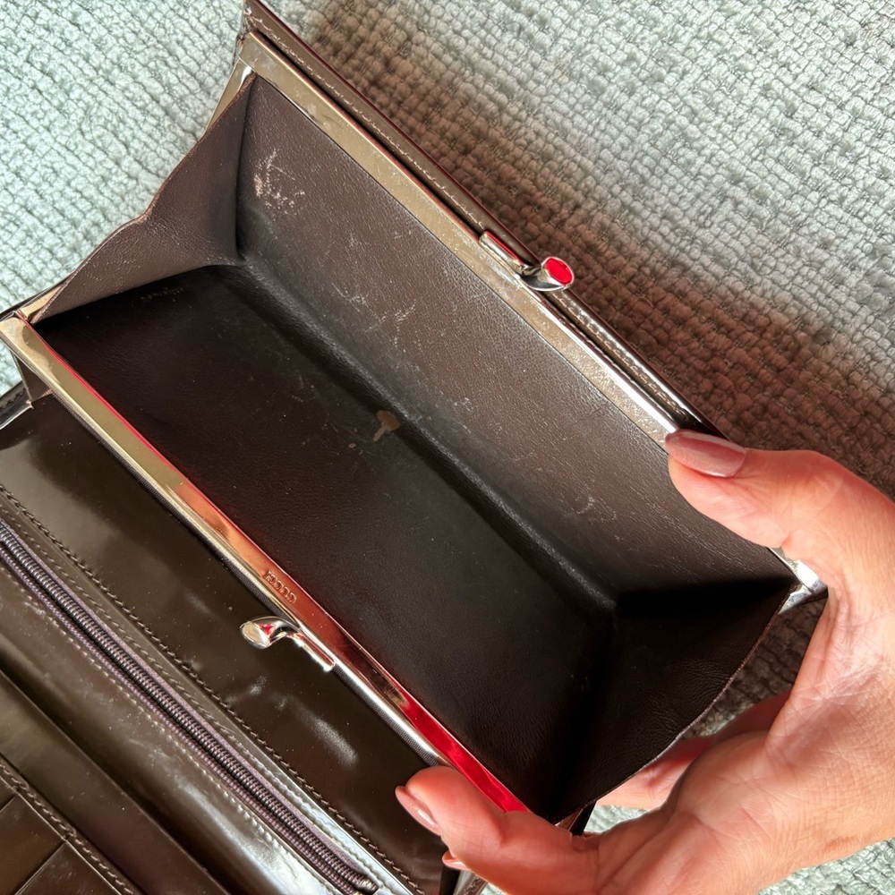 Gucci Brown Patent Leather Wallet FINAL PRICE - Picture 12 of 14